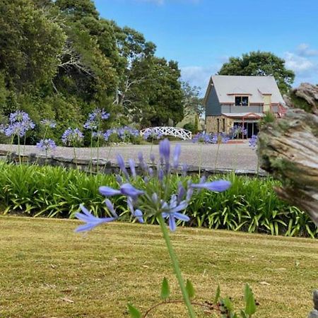 Gordon Gateway Motel Strahan Bagian luar foto