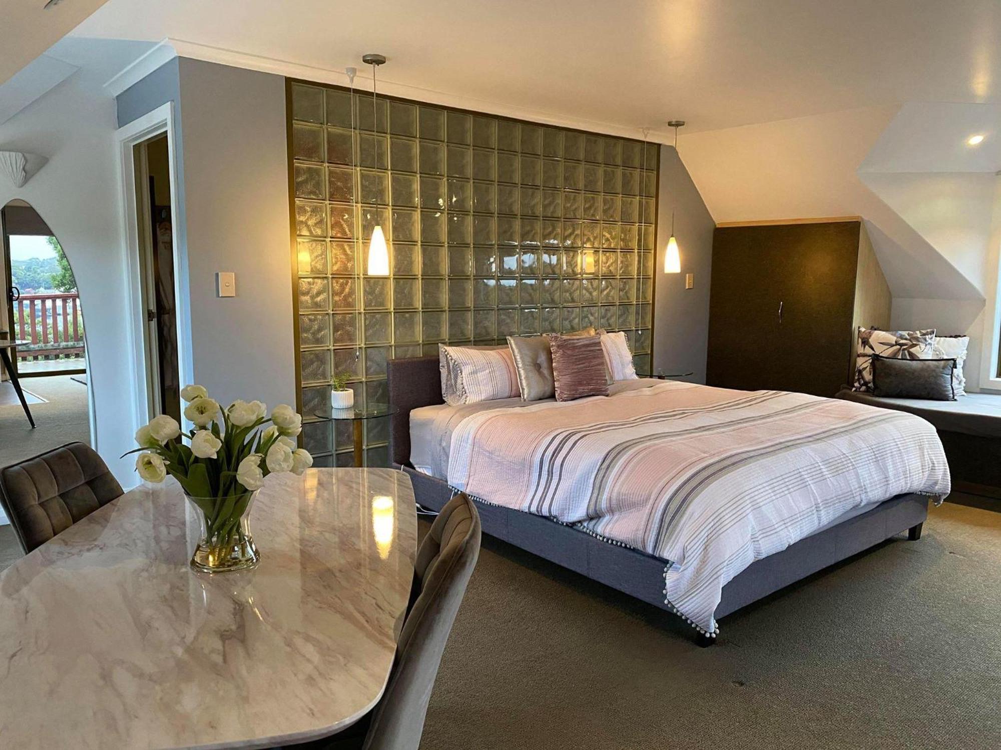Gordon Gateway Motel Strahan Bagian luar foto