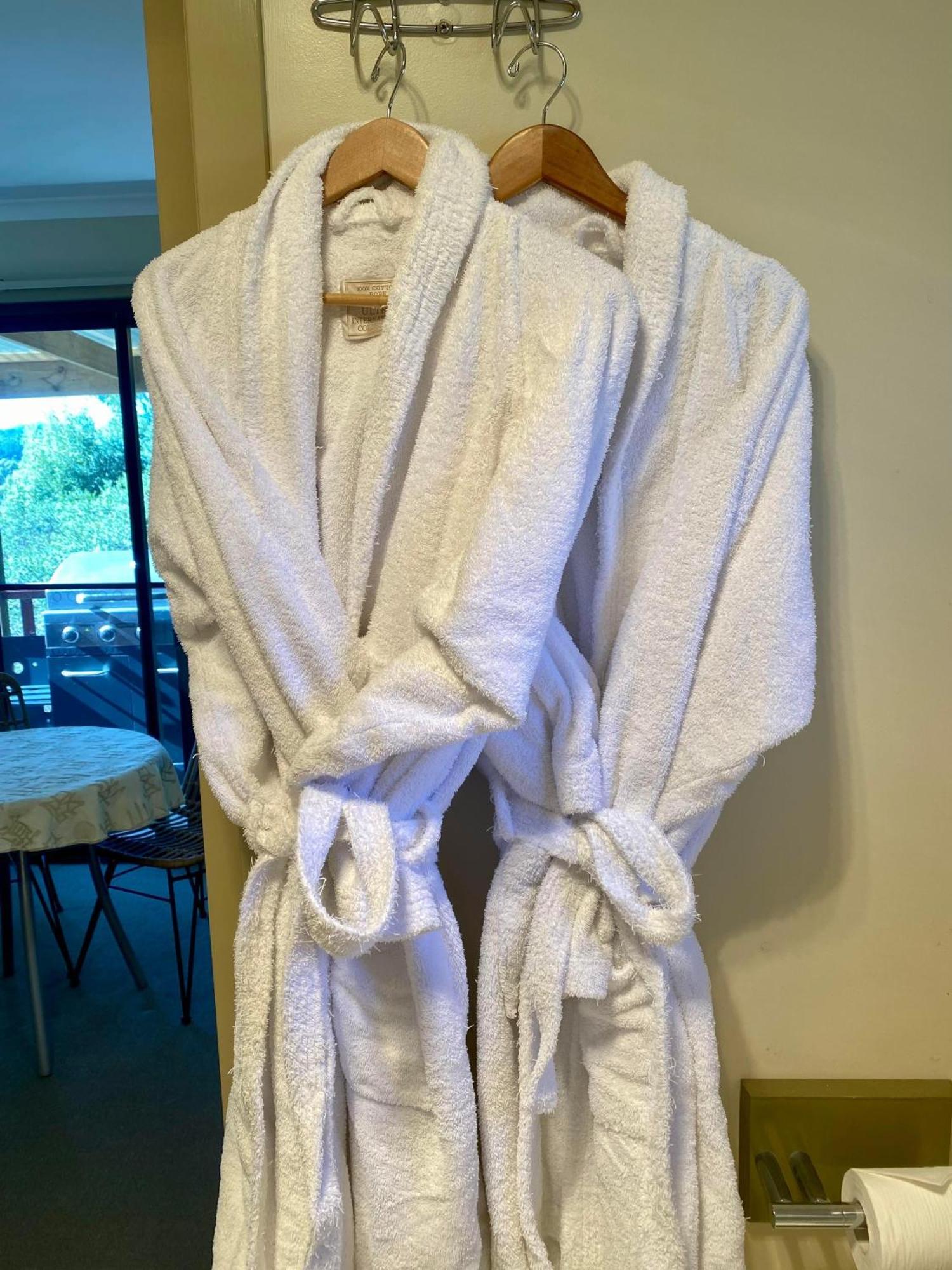Gordon Gateway Motel Strahan Bagian luar foto